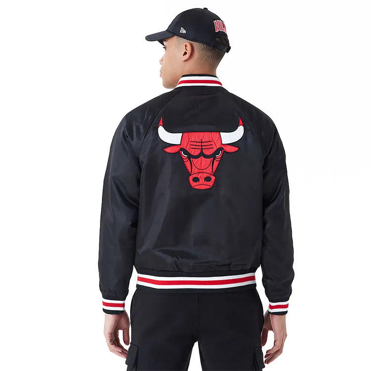 NEW ERA Chicago Bulls Nba Applique Satin Black Bomber Jacket 60435456