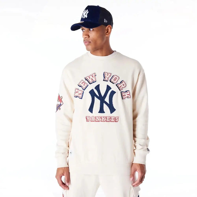 NEW ERA New York Yankees World Series Light Beige Oversized Fleece Sweat 60564885