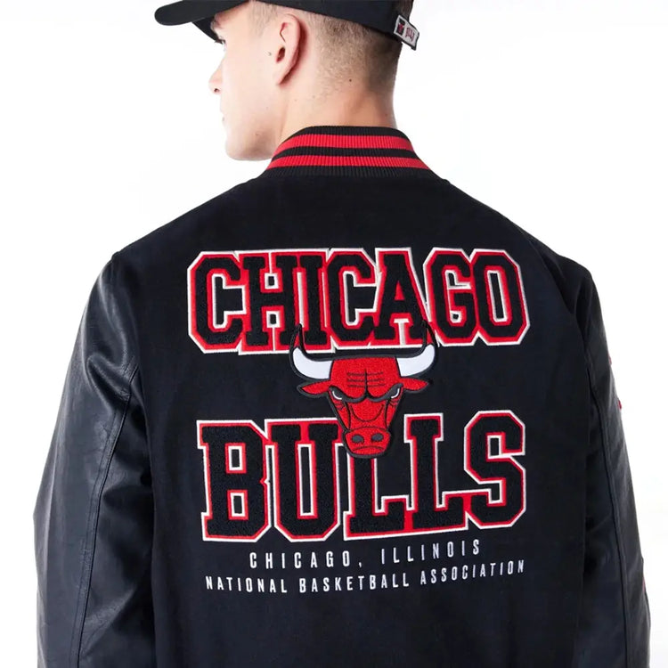 NEW ERA Chicago Bulls Nba Patch Black And Red Varsity Jacket 60565000