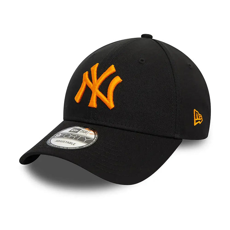 NEW ERA New York Yankees League Essential Black And Orange 9Forty Adjustable Cap 60565102