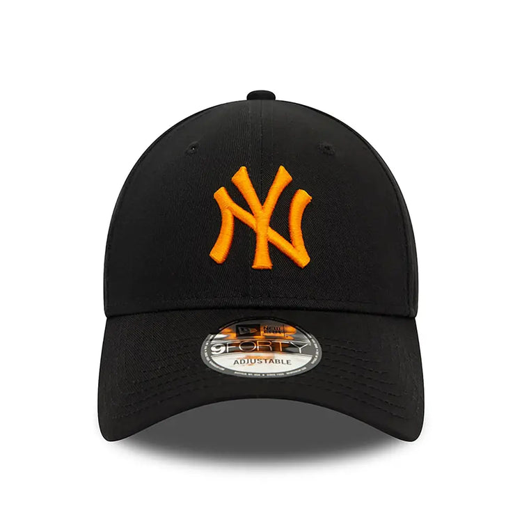 NEW ERA New York Yankees League Essential Black And Orange 9Forty Adjustable Cap 60565102