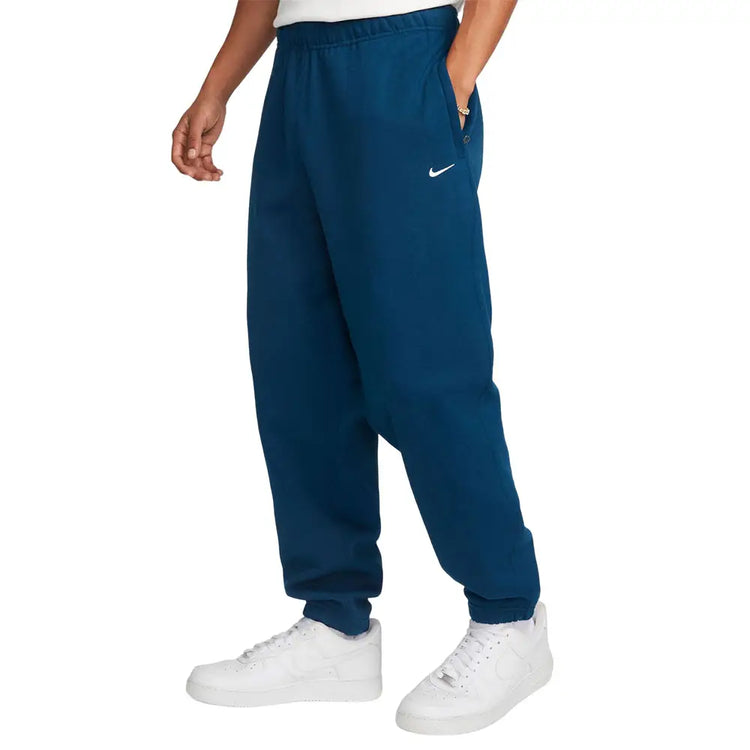 NIKE Solo Swoosh Pant CW5460-460