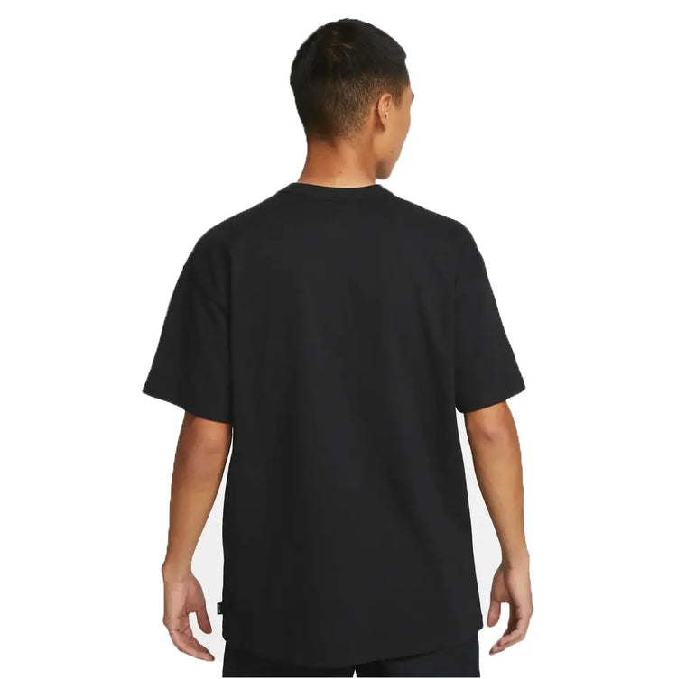 NIKE Sportswear Premium Essentials T-Shirt DQ9295-010