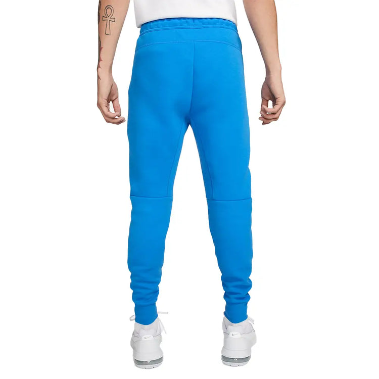 NIKE Sportswear Tech Fleece Slim Fit Pant FB8002-435