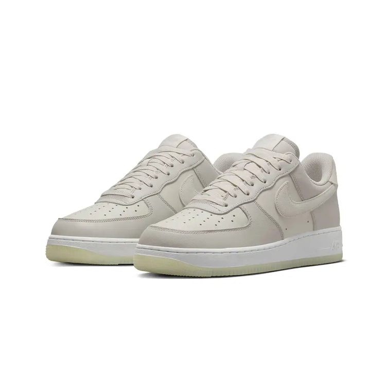 NIKE Air Force 1 Low '07 Lv8 Light Bone FN5832-001