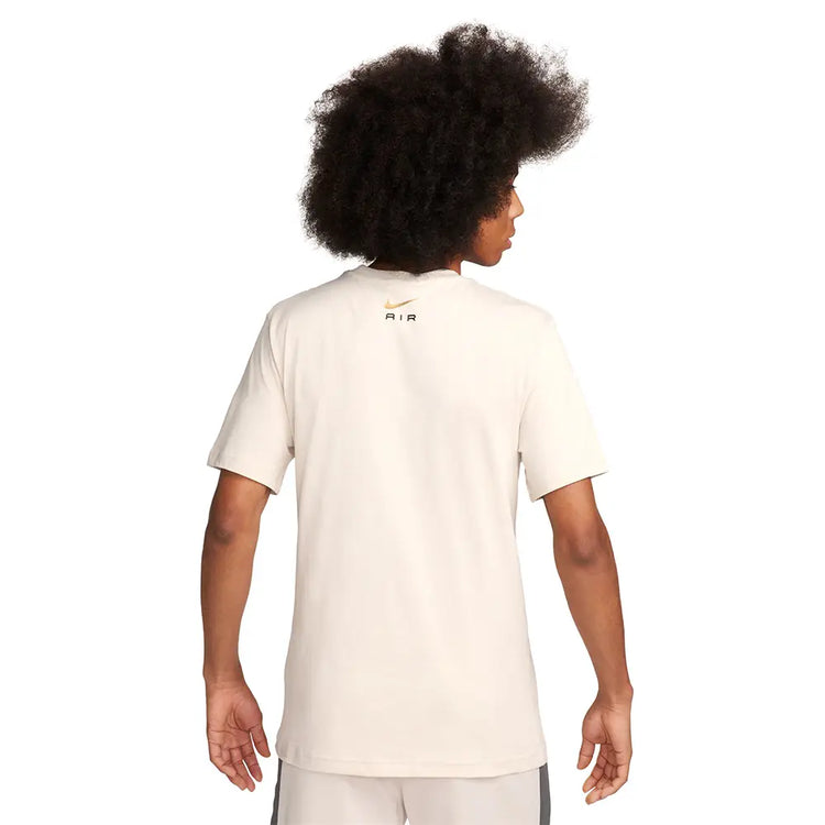 NIKE Sportswear Swoosh Air Graphic T-Shirt FN7704-104