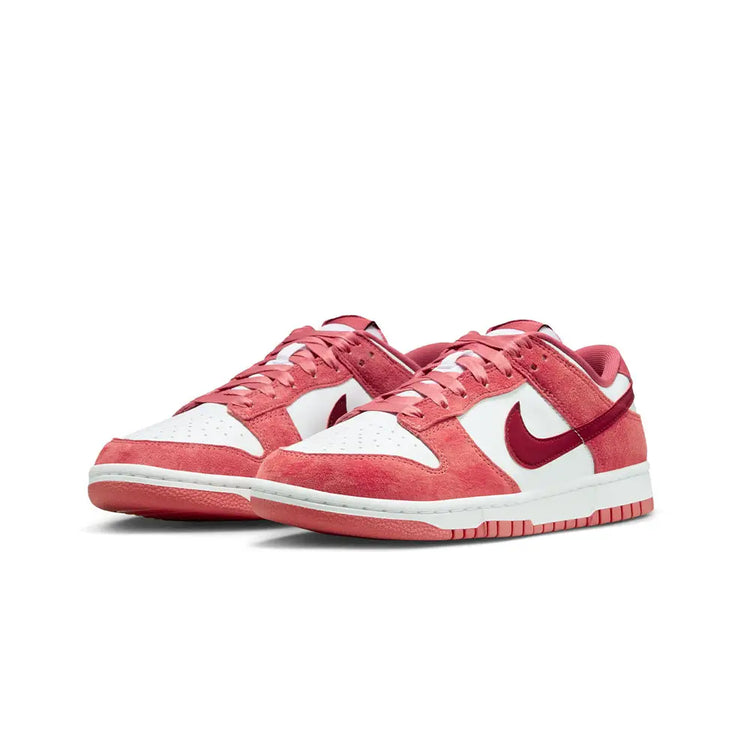 NIKE Dunk Low Valentine'S Day (2024) FQ7056-100