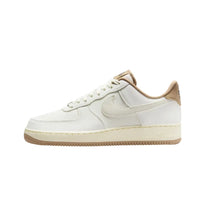 NIKE Air Force 1 '07 LV8 Winterized Summit White Khaki FZ5225-100