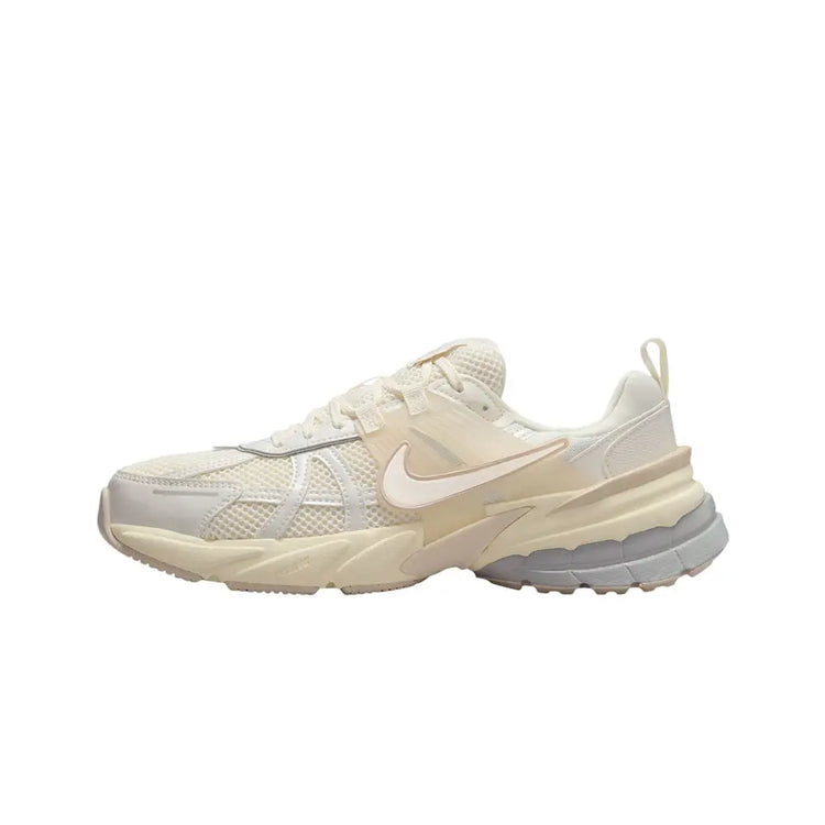 NIKE V2K Run Pale Ivory HQ1512-110