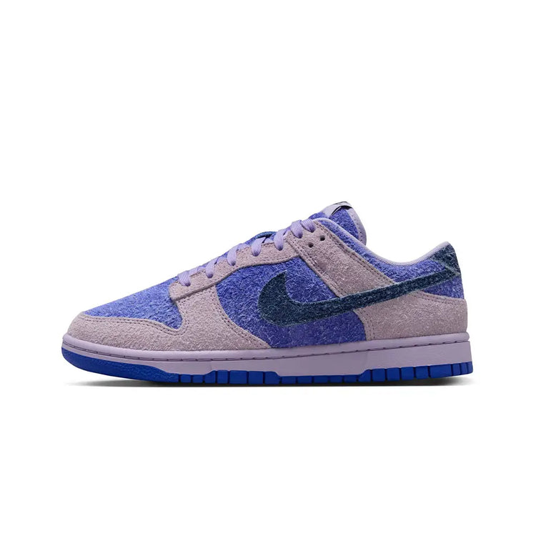 NIKE Dunk Low SE Hydrangeas HQ3431-515